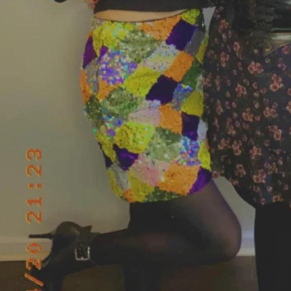 MOVING SALE 3/$20 or 5/$25 sequin skirt f21 - Picture 6 of 6